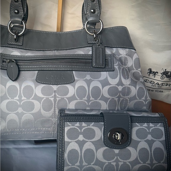 Coach Handbags - COACH GUC Brooke Jacquard Satchel Bag and Wallet